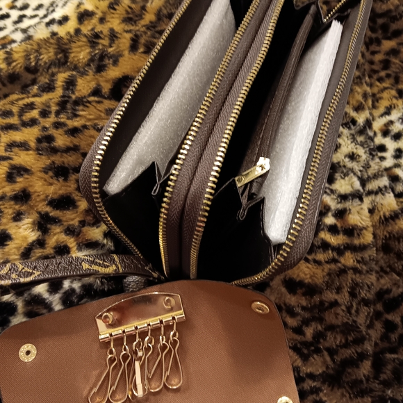 Monogram Designer Inspired Brown Wallet Set - Picture 2 of 14